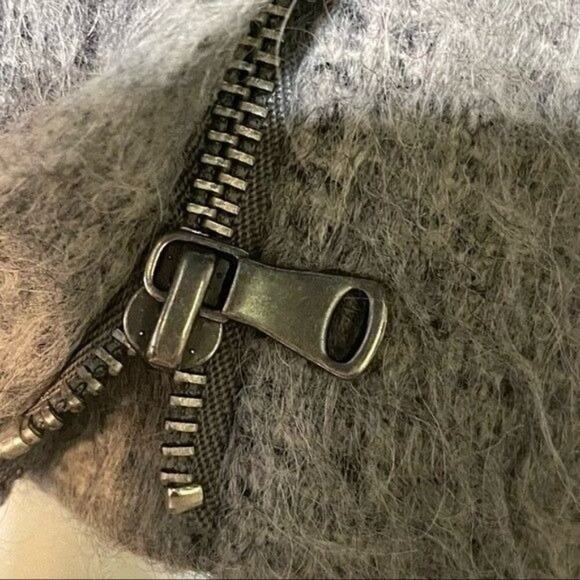 Talbots · Size 8 · Wool Alpaca Blend · Buffalo Plaid Jacket · Zip Front · Gray - Picture 8 of 12